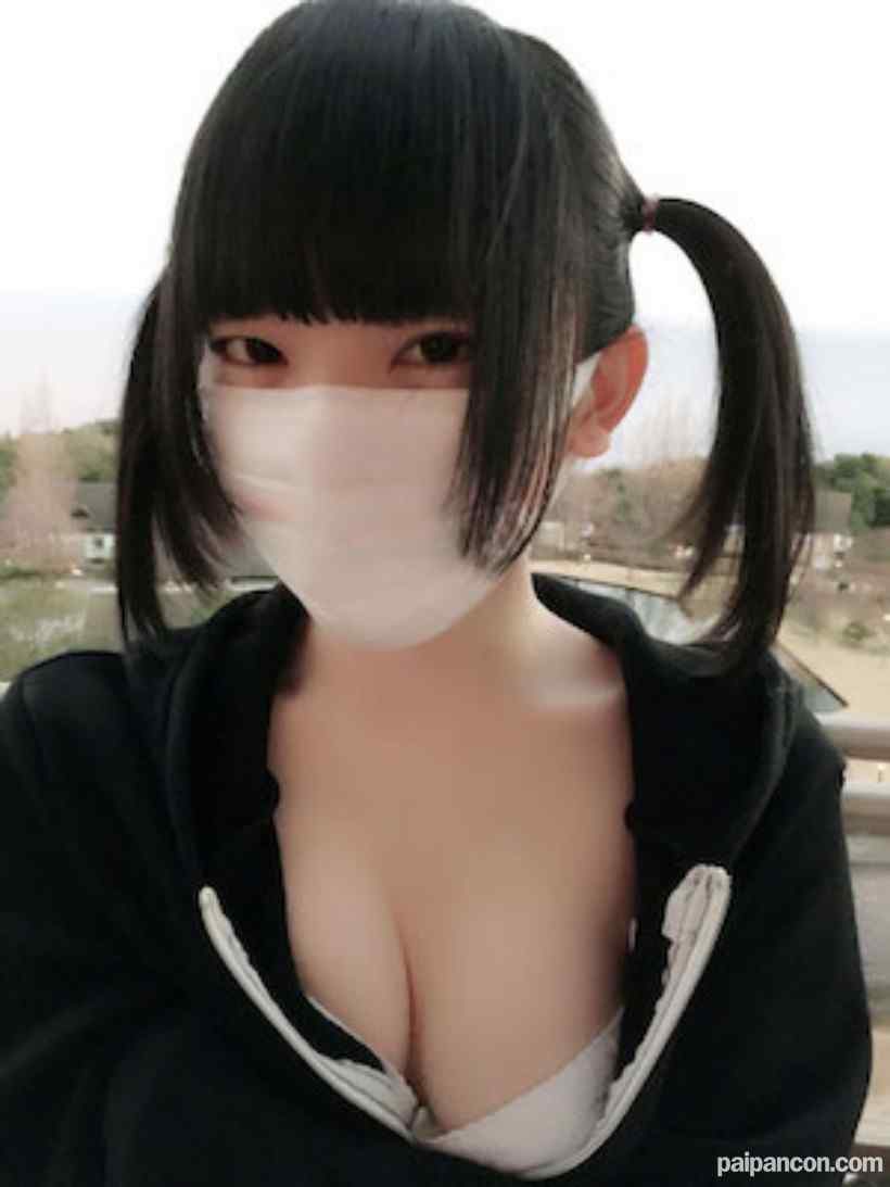 FC2-PPV-1049542 - 【白濁ピンクま○こ】初めてのパイパン生SEX スレンダー美少女透ちゃん 芸能事務所オファーを蹴ってハメ撮り再登場！穴あきパンツでおまんこぶっかけしたらザーメンオナニーでイっちゃったw(ΘェΘ)wﾊｰ!