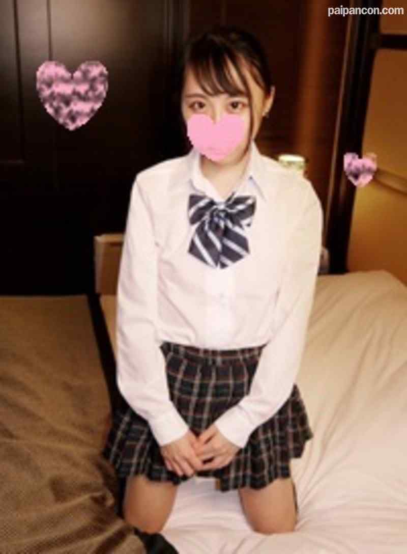 FC2-PPV-1240641 - ★完全顔出し☆続・スレンダー貧乳美少女ことねちゃん19歳☆制服コスでハメまくる♥濃厚フェラ♥何度も昇天する敏感娘♥欲情抑えきれない生中出しセックス♥【個人撮影】※レビュー特典付き！