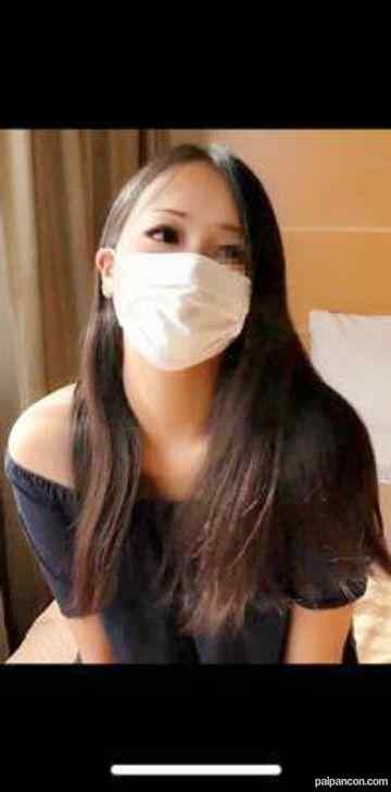 FC2-PPV-1327598 - 【顔出し・NTR】読モ流出②！彼氏と毎日ヤりまくってる19才巨乳、ホテルの窓から見せつけオナニーして浮気精子をごっくん【個撮・無修正】特典あり