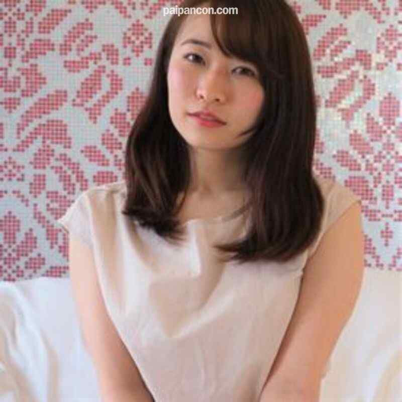 FC2-PPV-1400539 - 980円！身バレ即削除予定！アヘっちゃうの！杭打ち騎乗位でがっつり生ちんぽむさぼる♪美巨乳のグラマラス美人はエッチ大好き、責めて責められ逝きまくり♪初めての撮影で中出し！20歳JD桜ちゃん第1章 cover.jpg