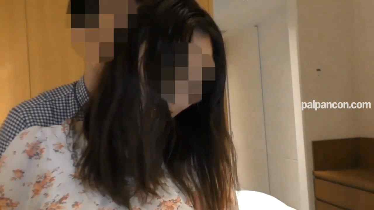 FC2-PPV-1446877 - 【個人撮影】40を過ぎ、退屈な日常を過ごす熟女妻が、もう一度、女になって堕ちていく・・・ thumbnail_0.jpg