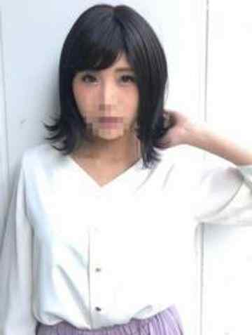 FC2-PPV-1579129 - 【初撮り・顔出し・初中出し・無修正】アイドル目指して奮闘中の19歳　緊張と戸惑いの初めての中出し cover.jpg