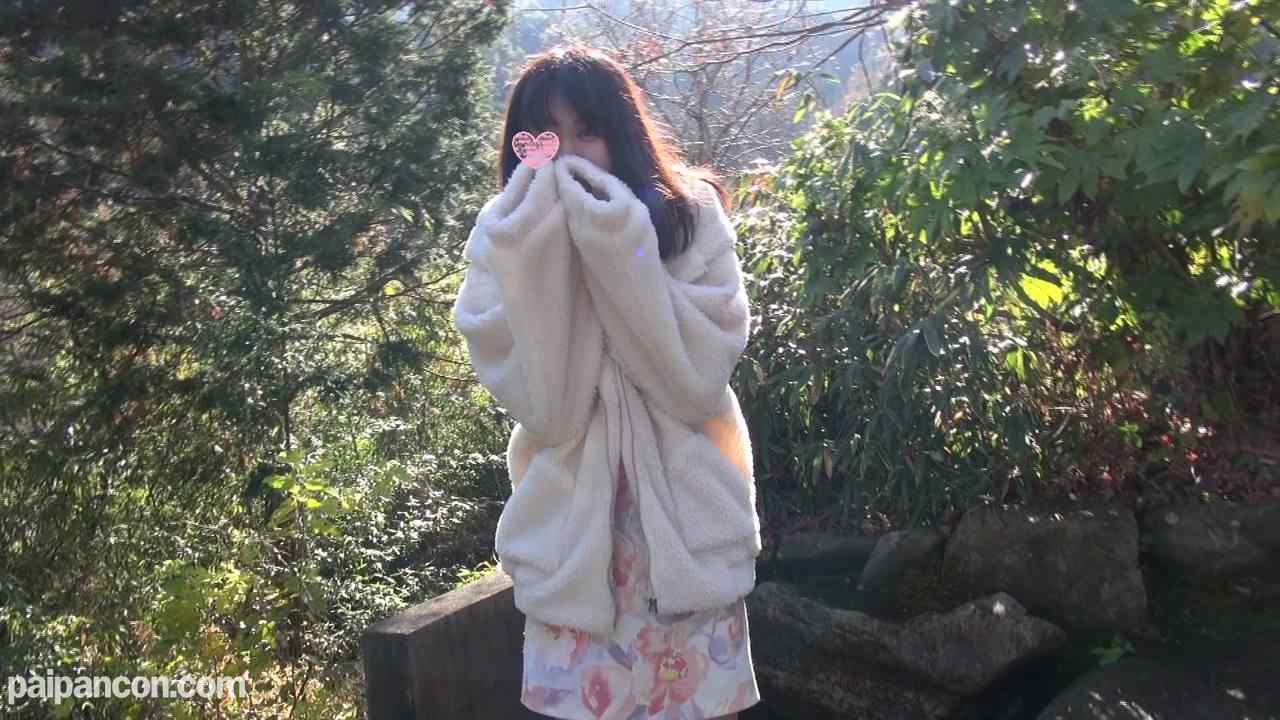 FC2-PPV-1660590 - 野外露出！敏感スレンダー美熟女を無理やり外に連れ出して中出しSEX！恥ずかしがりながら潮吹きまくるドスケベ女♥ thumbnail_0.jpg
