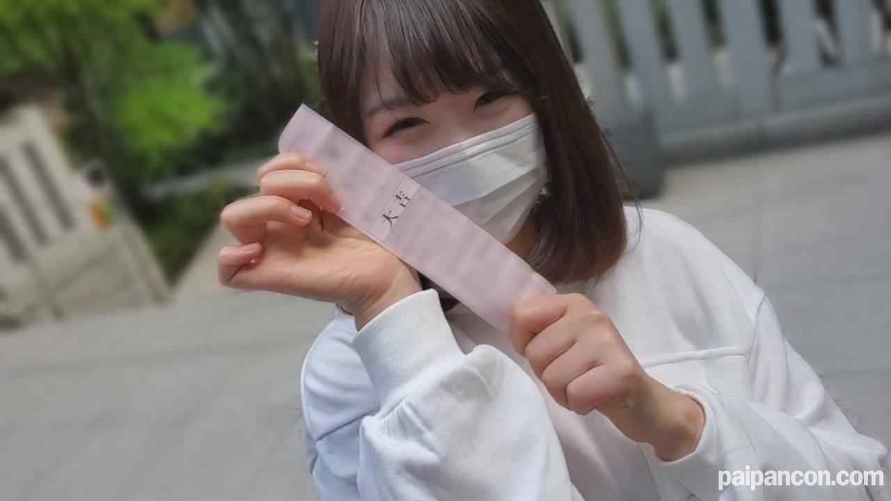 FC2-PPV-1782986 - 【初撮影】わけあり巨乳現◯女子大生の危険日に中出し。 thumbnail_1.jpg