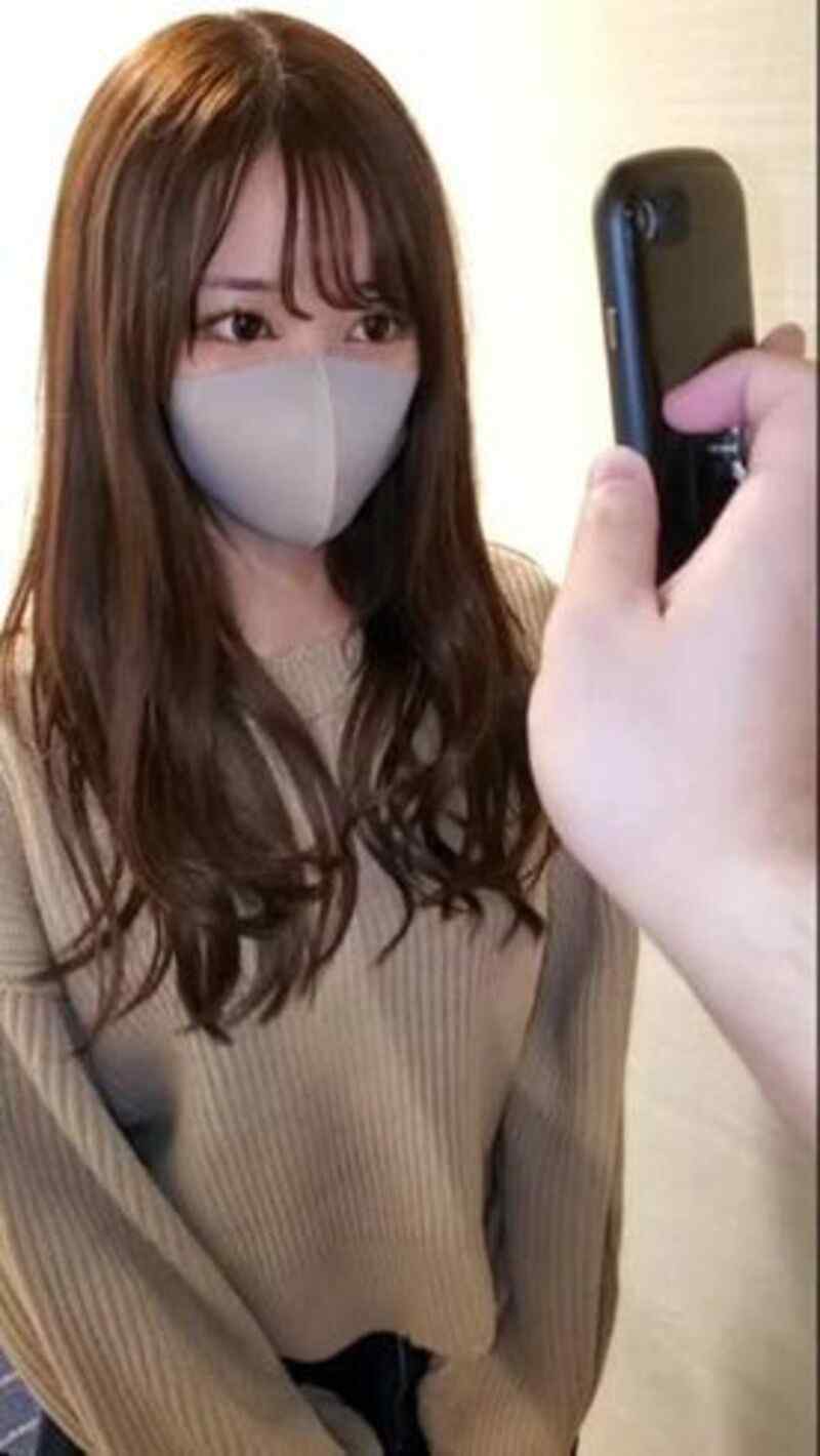 FC2-PPV-1787034 - 5/2まで1480【無】容姿端麗な無毛美女。生意気な態度を力で屈服させ、膣奥に無理やり中出し。 cover.jpg