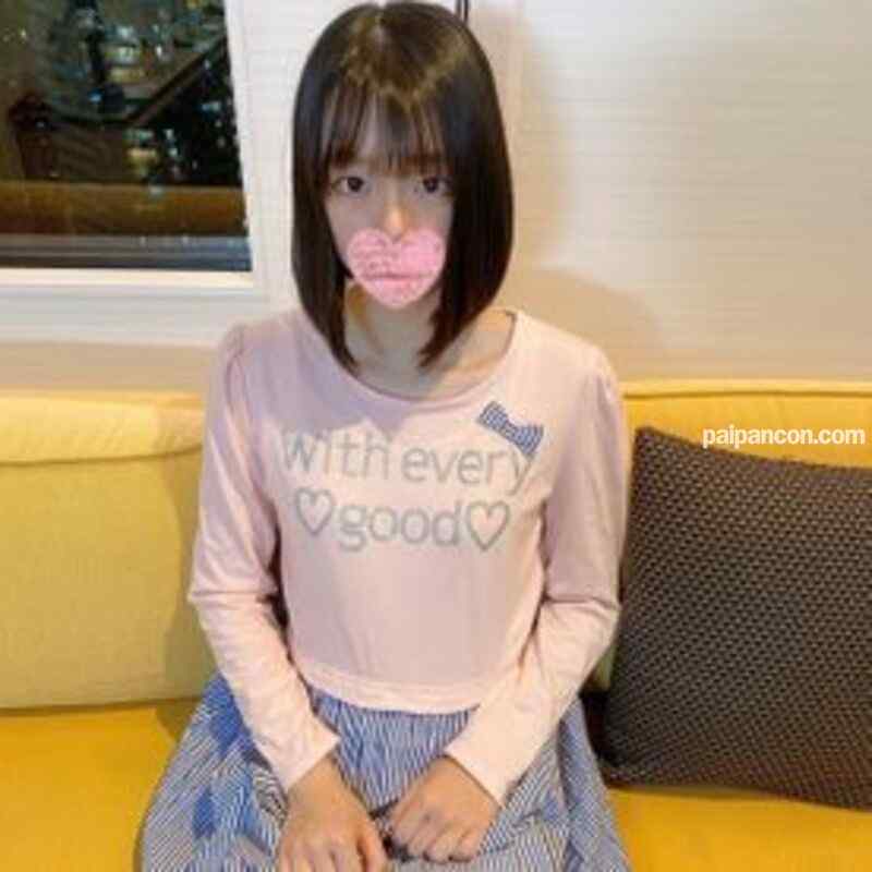 FC2-PPV-1852875 - 現役1年生のめいちゃんと再会。中出しに怯える表情に背徳感を感じつつ、幼いマンコに生チンポから濃厚な精子を投入。