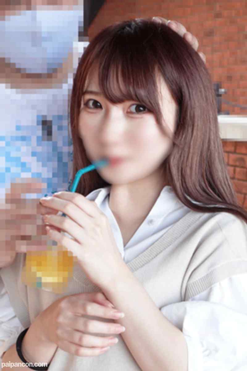 FC2-PPV-1926027 - 【無修正】ロリ系現役コンカフェ店員と店外デート。無許可で中出しされる少女。※ 身バレ即削除。 cover.jpg