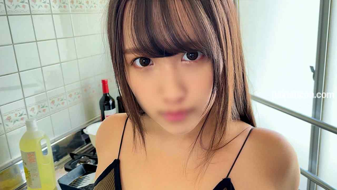 FC2-PPV-2584063 - 【顔バレ映像流出】驚異の爆乳Ｊカップ！(??歳) AVより卑猥なおっぱいY●ut●ber、編集担当の絶倫彼氏とSEX　媚●オイルでアヘアヘ巨根に爆乳パイズリ、痙攣絶頂ハメ撮り♥流出個人撮影 thumbnail_0.jpg