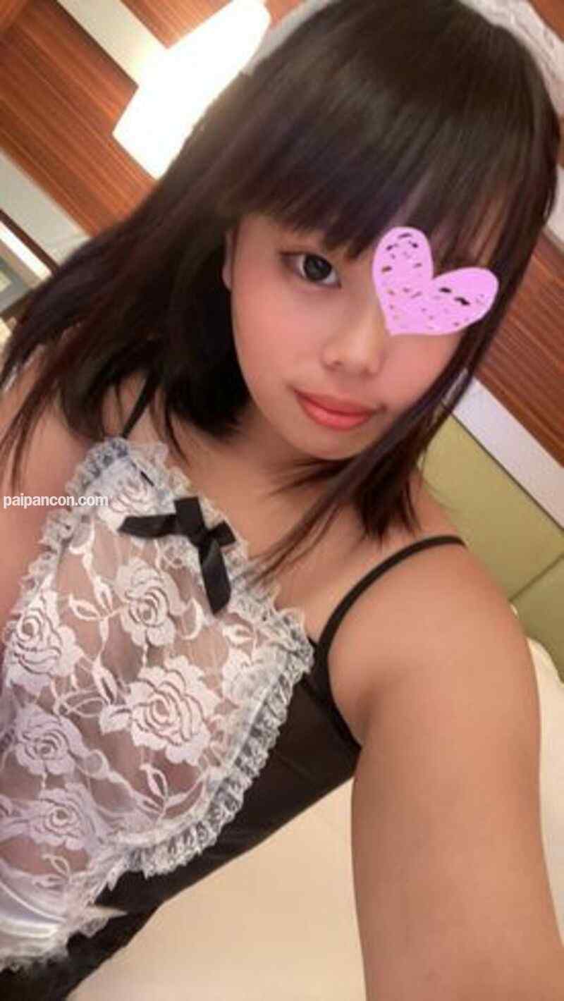 FC2-PPV-2622147 - 【個人撮影】18歳のエロ過ぎる幼妻とセクシーメイドコス超濃密な生中出し交尾!! 　人妻：有希(18歳) cover.jpg