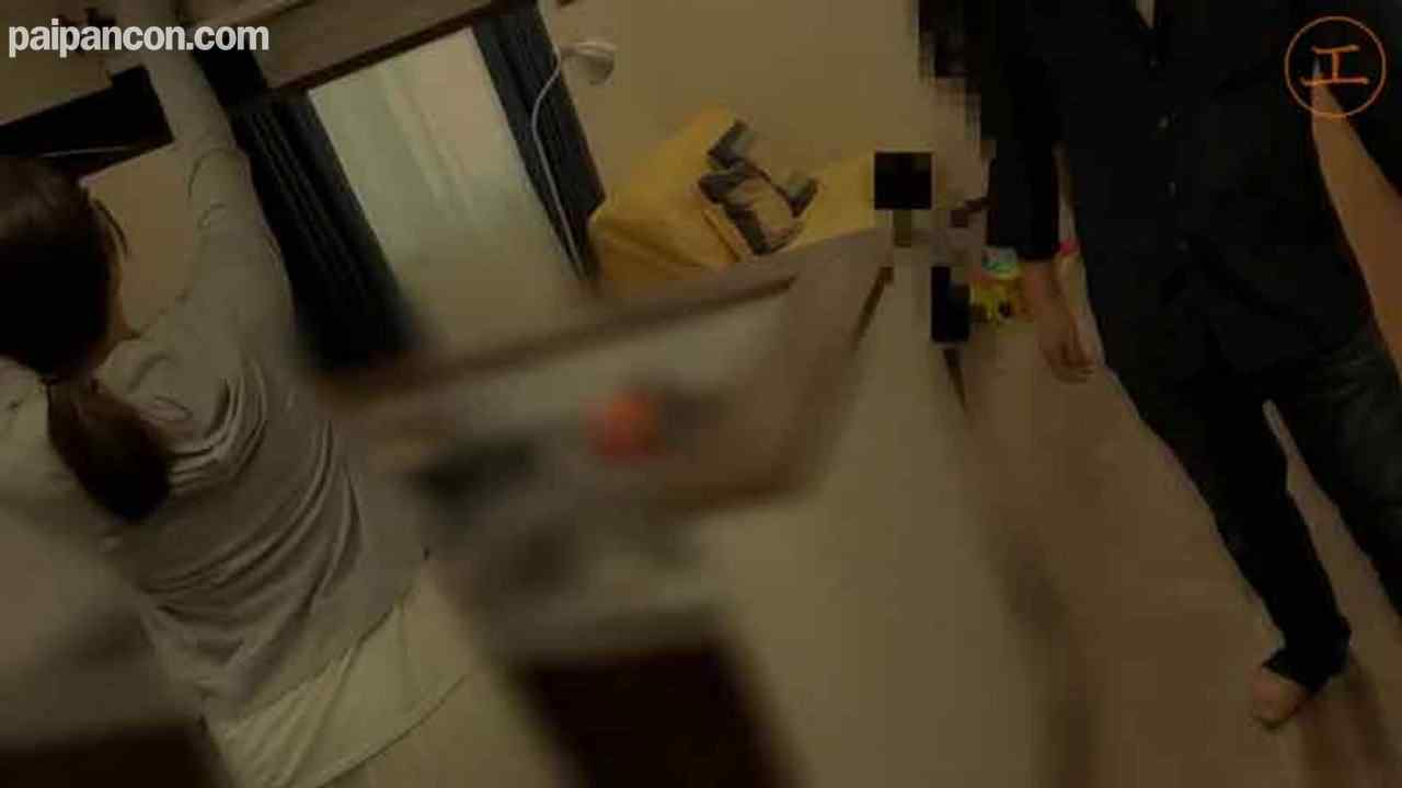 FC2-PPV-3020137 - 【個人】借金の肩代わりに姉を差し出すクズ男。嫌がりながらも他人棒に感じる姉の中出しまでを見届けるクズな弟でも助けたいと思うのだろうか。。。 thumbnail_1.jpg