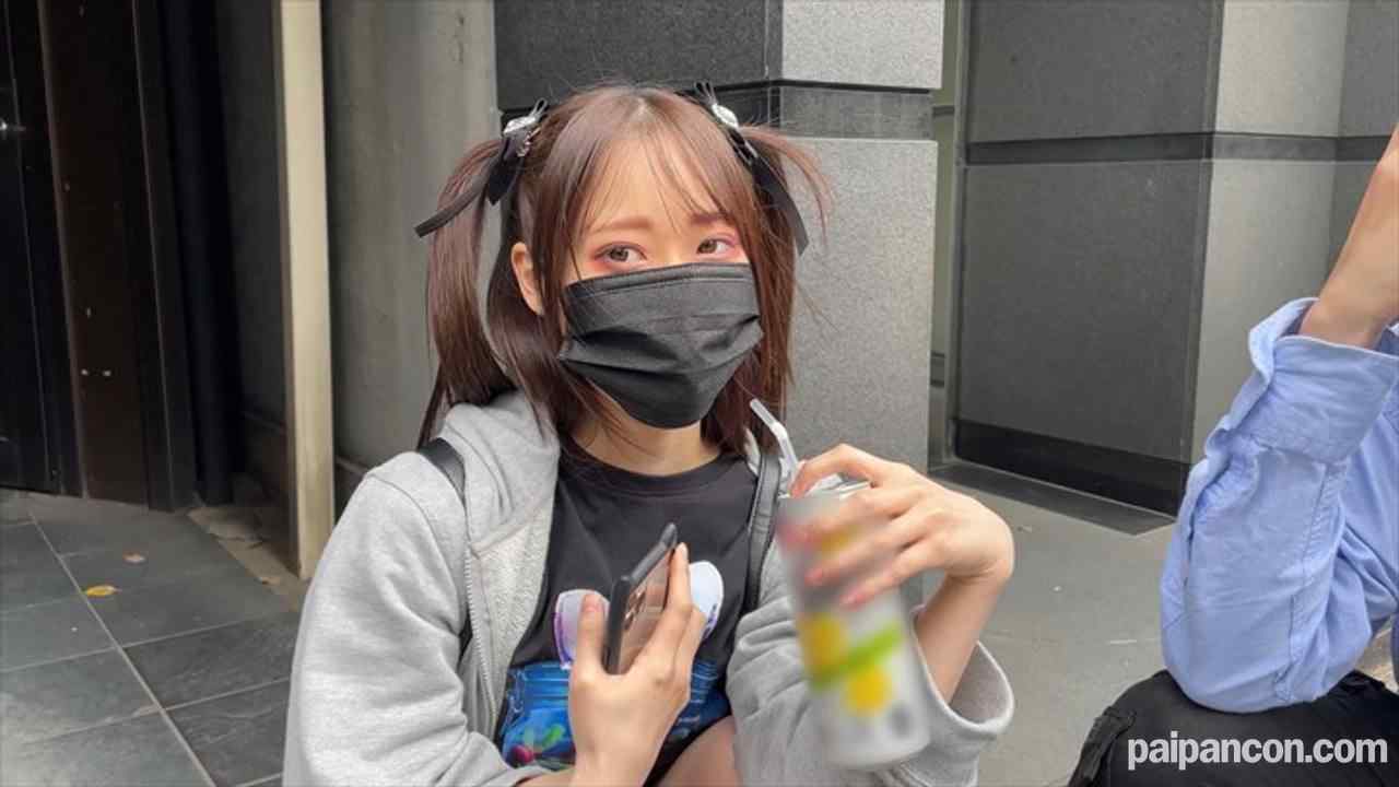 FC2-PPV-3045856 - 【ぴえん狩り】ラブホ前で自撮りしてる地雷ちゃんをナンパで捕獲。色白ロxボディストゼロ回って意識朦朧喉まんこ鬼締めイラマ＆鬼ピスで脳バグ白目キメパコ♡ thumbnail_1.jpg