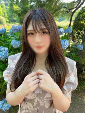 FC2-PPV-3049697 - 【衝撃のIカップ♡】爆乳変態美女♡　Hな事が大好きな色白変態美女の身体に無我夢中で中出し！！真夏のイチャラブSEXを皆様お楽しみくださいませ！！ cover.jpg