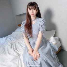 FC2-PPV-3071677 - 顔晒し！！色白でフランス人形のように美しい雰囲気の女の子です！