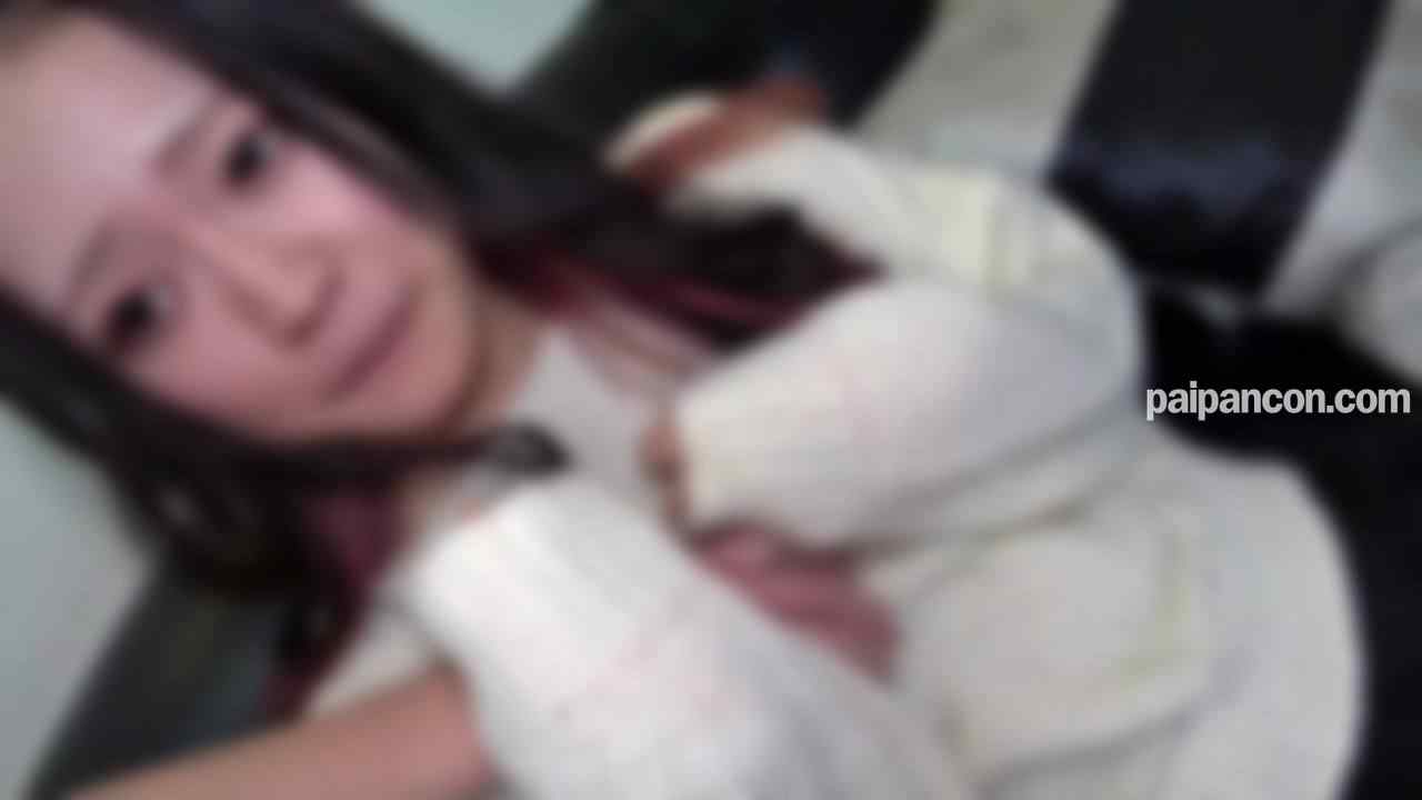 FC2-PPV-3093808 - 感度バツグン！大きな瞳が愛くるしい18歳の色白スレンダー。恋人プレイで敏感なカラダで感じまくり大量潮吹き。本能的に感じる素直な反応に興奮抑えきれず大量中出し。 thumbnail_0.jpg