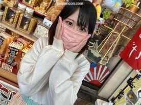 FC2-PPV-3106005 - 3作品合計170分【無／顔晒し】※低身長で華奢なミニ〇ム女子。あどけないふりをして男心を惑わすロ〇っ子にたっぷり膣奥中出し。 cover.jpg
