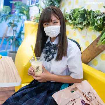 FC2-PPV-3106529 - 初撮影！！シネマ画風！「練習の後ってムラムラするのっ！！」部活に青春を捧げるひたむきな女子◯生を放課後に呼び出し青空の下で猥褻淫行！！未処理剛毛の女性器に2回生中出し！！