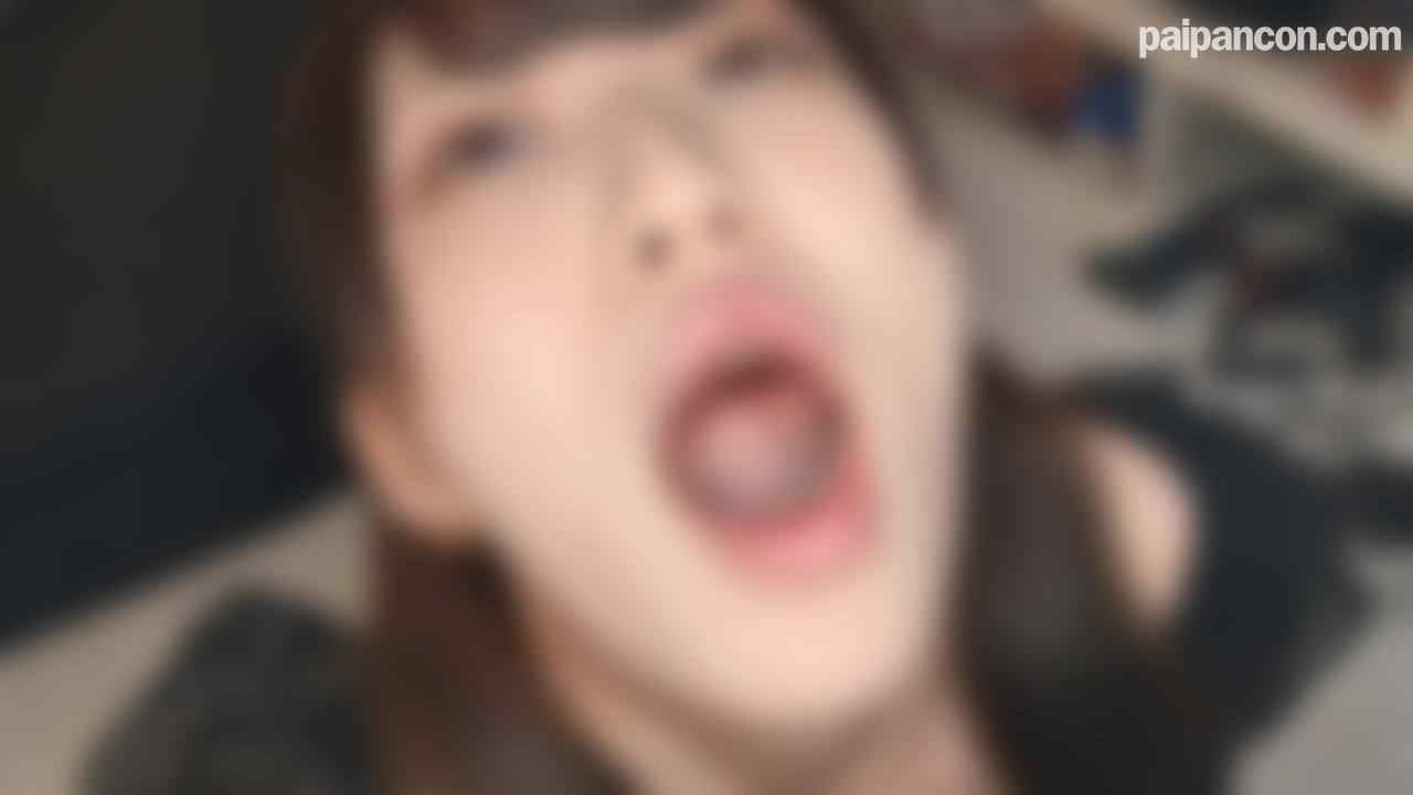 FC2-PPV-3165185 - スレンダーでゆるふわな21歳女子大生。授業終わりに即フェラごっくん。強烈な上目遣いフェラ※レビュー特典は4K高画質 thumbnail_8.jpg