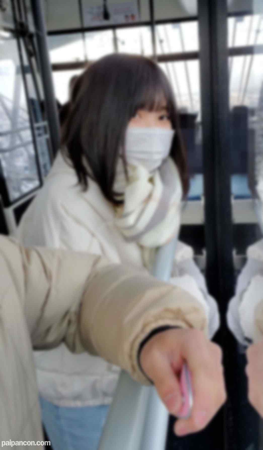 FC2-PPV-3175827 - 【顔出し】（現）J○ゆめちゃん。冬休みに旅行デート。野外で玩具で虐められ露出プレイ。最後はピンクおま○んこに大量中出し。