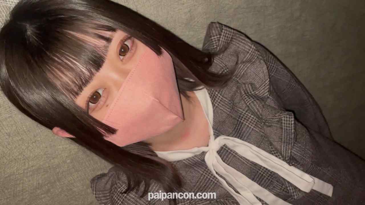 FC2-PPV-3183032 - Eカップ1●歳の女の子再び！スタイルも顔もレベチ thumbnail_0.jpg
