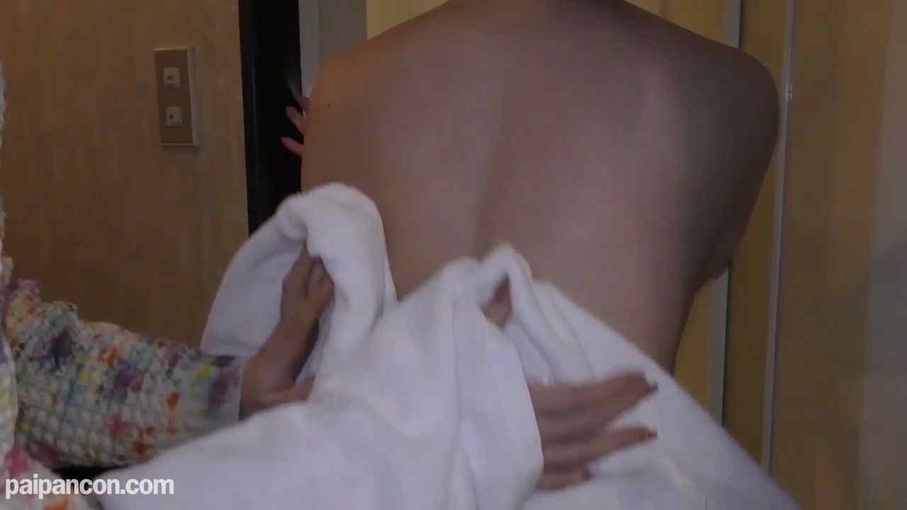 FC2-PPV-3197015 - 【個人撮影・中出し】鬼畜な姉が身代わりに連れて来た3か月後に結婚する妹　平凡な幸せを夢見てジューンブライドを迎えるのに・・・ thumbnail_4.jpg