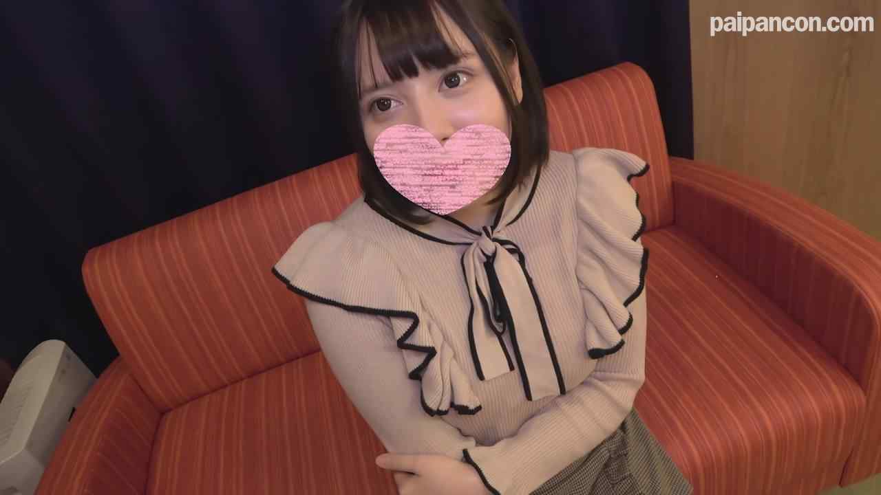 FC2-PPV-3199540 - 『彼氏がいるので生は無理です！』と言ってたものの、空気に流され生挿入を受け入れるパフィーニップル娘。 thumbnail_1.jpg