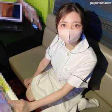 FC2-PPV-3216245 - 【#76-2】感度抜群で清楚な歯科助手を仕事着でハメ撮りしました。人生初の生本番で半分中出しされるも気付かず。。その後はカラオケでドキドキエッチ中にドアが...♡両想い♡