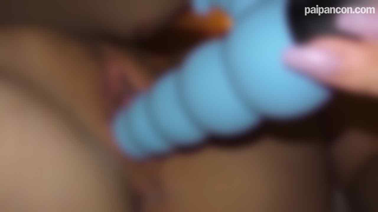 FC2-PPV-3243171 - 【セット販売・番外編・女同志】経験有の熟女妻と初レズプレイの若妻　女が女に逝かされる女同士の宴　①＆② thumbnail_1.jpg