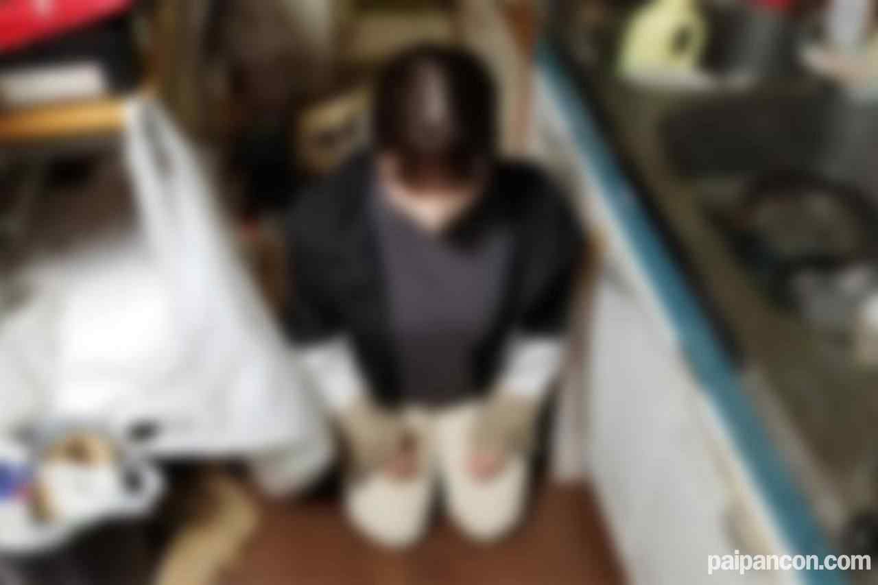 FC2-PPV-3253192 - 【初撮り】昔はそれなりの資産家だった爺さんが返済してこなかったので自宅に行ったら、嫁がいたので爺さんが遠くから見てる中ハメ撮りしてきました。 thumbnail_0.jpg