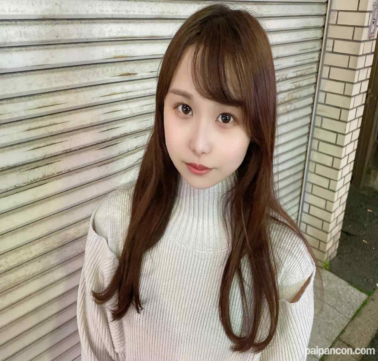 FC2-PPV-3255059 - 恥ずかしがり屋さんで押しに弱い女の子、ひなたちゃんの中出しえっち動画。カメラマンあり撮影。 thumbnail_0.jpg