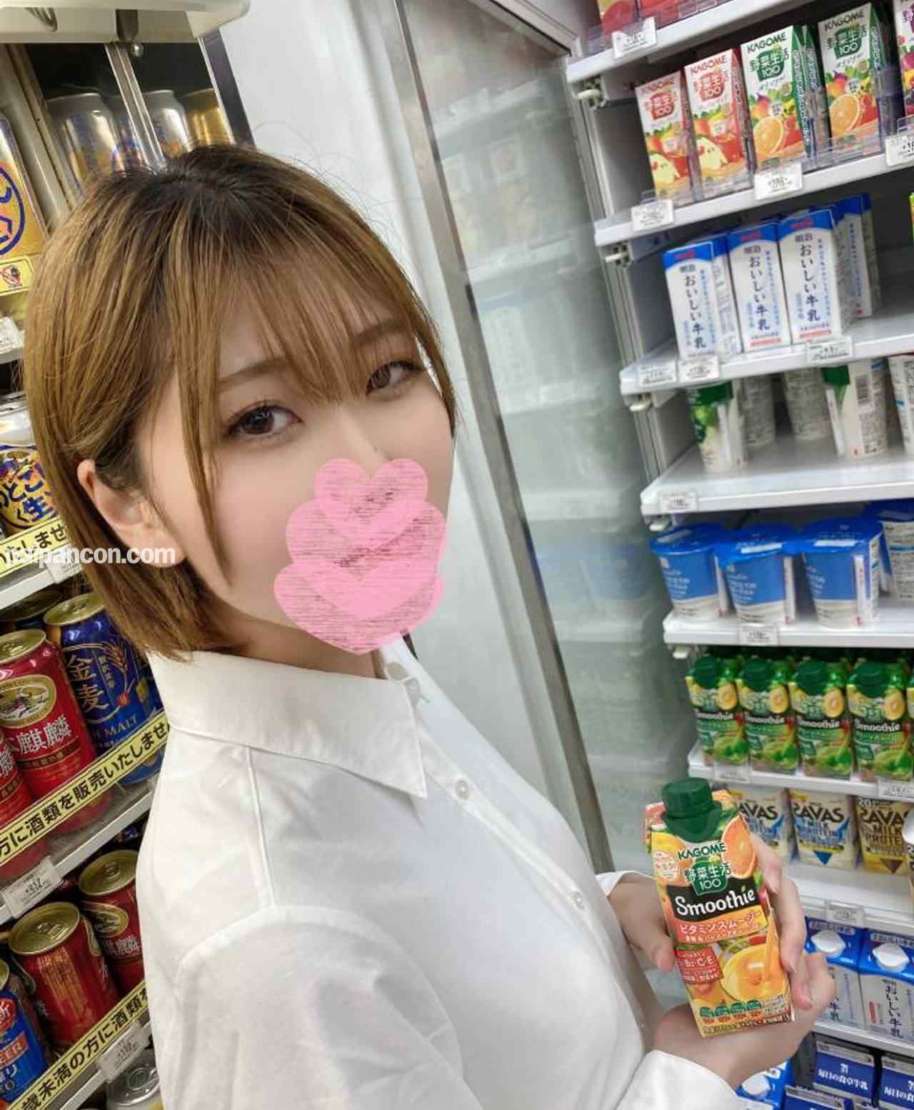 FC2-PPV-3269117 - 色白スレンダーな喫茶店の看板美女を騙して、複数で遊び十連続中出しごっこ。 thumbnail_0.jpg