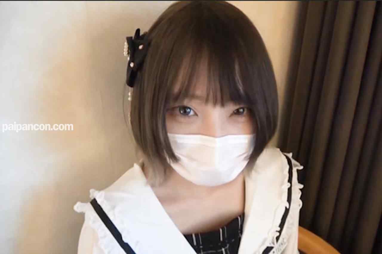 FC2-PPV-3270472 - 【ハメ撮り・中出し】ニーハイソックスが似合う18歳スレンダー□り美○女に連続中出し thumbnail_0.jpg