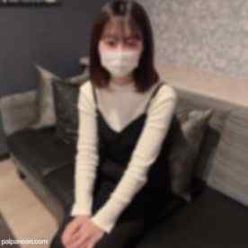 FC2-PPV-3350137 - 【処女】怯えながらも覚悟を決めた18歳剛毛芋娘。清廉潔白の彼女が大人になる成長記録。