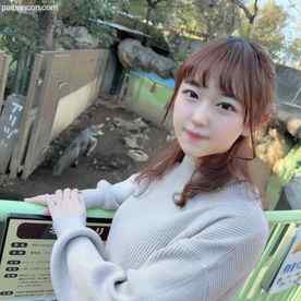 FC2-PPV-3388187 - 初撮影・顔出し！！クレカ決済機能復旧まで限定1980pt！！小動物の様に愛くるしいミニマム女子の下着をずり落ろしたらびっしり剛毛・・・子宮を激しく突きまくり2回連続膣内射精！！