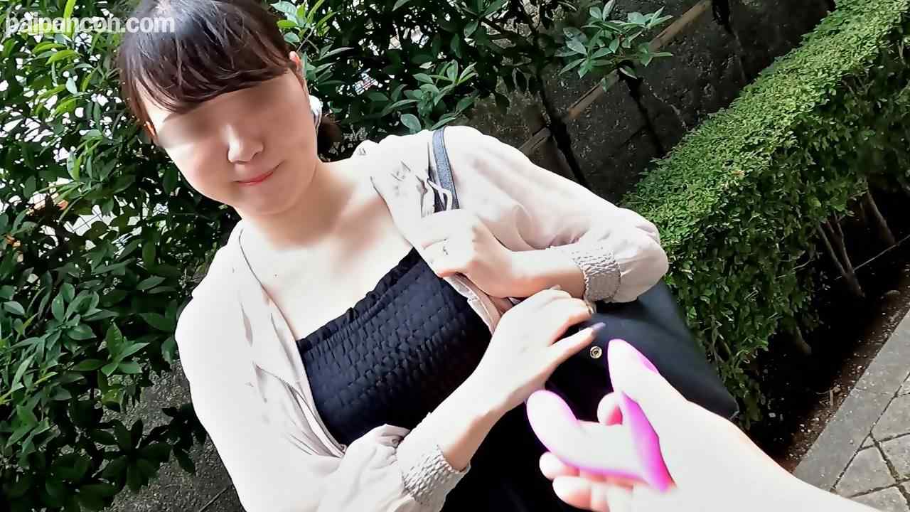 FC2-PPV-3471477 - 【無修正ｘ個人撮影】30代超ド変態若妻が道端でバイブを挿入したままお散歩！露天風呂でオナニー披露で絶叫イキまくり！爆乳でパイズリしたままフェラする変態っぷりが凄過ぎる！ thumbnail_1.jpg