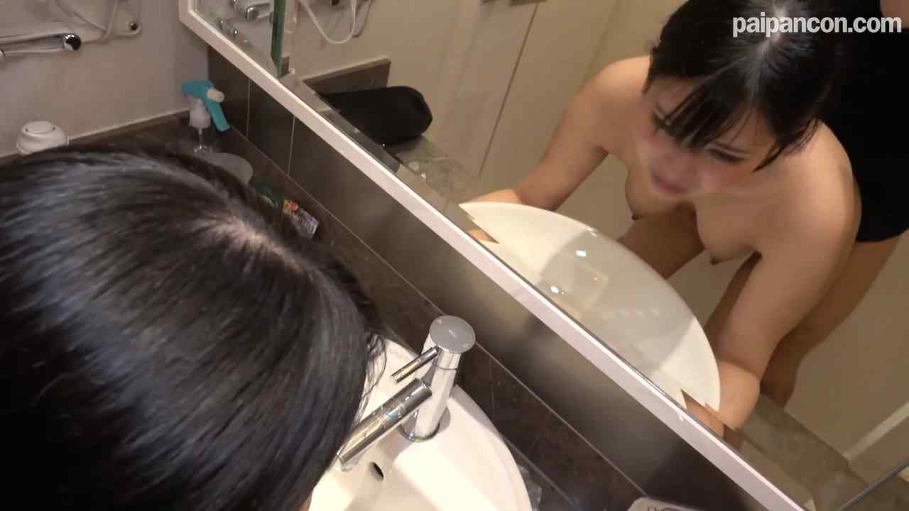 FC2-PPV-4093958 - 【無】超スレンダー美女の垂れ流れる唾液で脳イキフェラ＆手コキ！我慢できなかったので思わず中出ししちゃいました。※特典付き thumbnail_2.jpg
