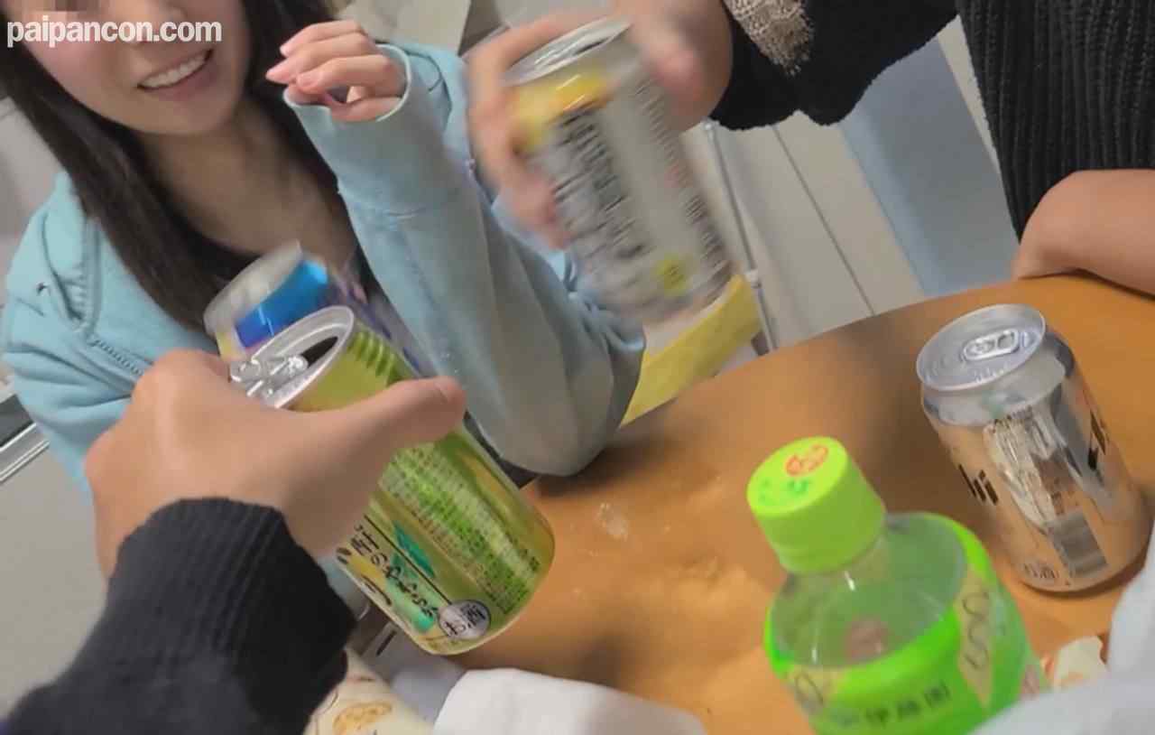 FC2-PPV-4154764 - 【個人】金銭の助けを求めてきた保育士の小柄若妻。仲良し飲み後、カメラに顔を隠しながら人の一物を生で受け入れる。 thumbnail_0.jpg