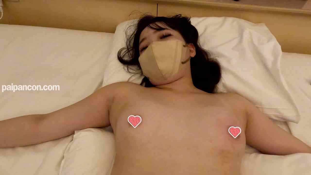 FC2-PPV-4184505 - 【初撮り】さな 素人18歳 初めての撮影で中出しされ、子宮口まで晒されて、吸うやつと電マで感じさせられる thumbnail_8.jpg