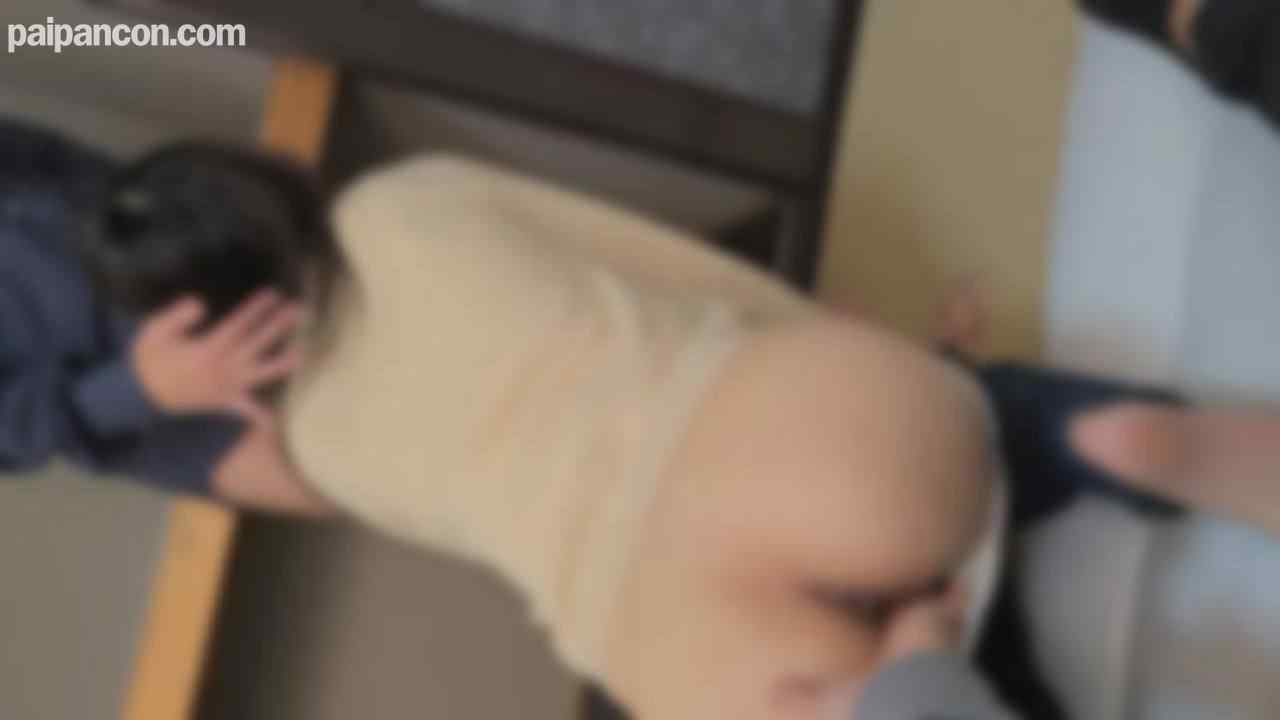 FC2-PPV-4213725 - 【個人】至急で金が欲しいオンナを都内某所の空部屋で斡旋した一部始終。一度は拒絶するも結局は他に頼れず、素人マニアの変態客に凌辱され犯される。 thumbnail_5.jpg
