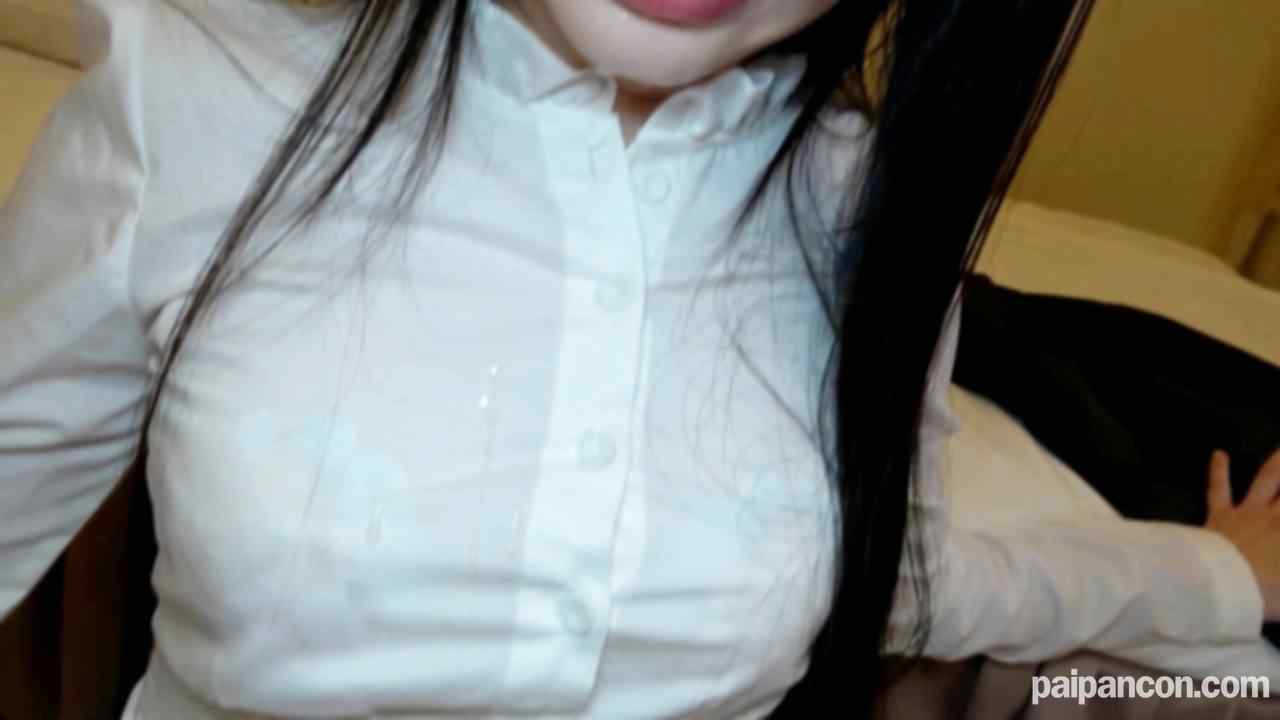 FC2-PPV-4218472 - 【無】転職活動中のドスケベ医療従事者を呼び出してブラウス着せたまま顔射！それだけでは物足りなかったので、ベッドでイカせまくりの中出しSEXさせてもらいました！！※特典高画質 thumbnail_4.jpg