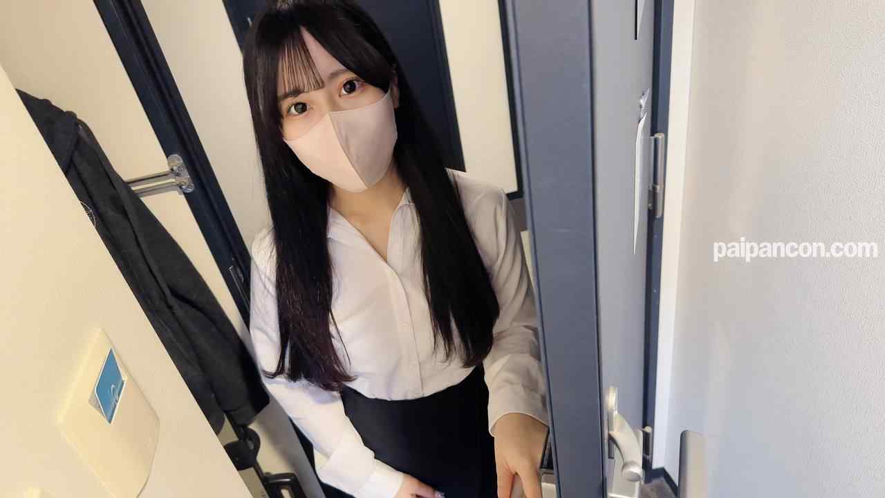 FC2-PPV-4231663 - 【期間限定500pt】19歳のメンエス嬢にマッサージそっちのけでハメちゃいました。 thumbnail_0.jpg