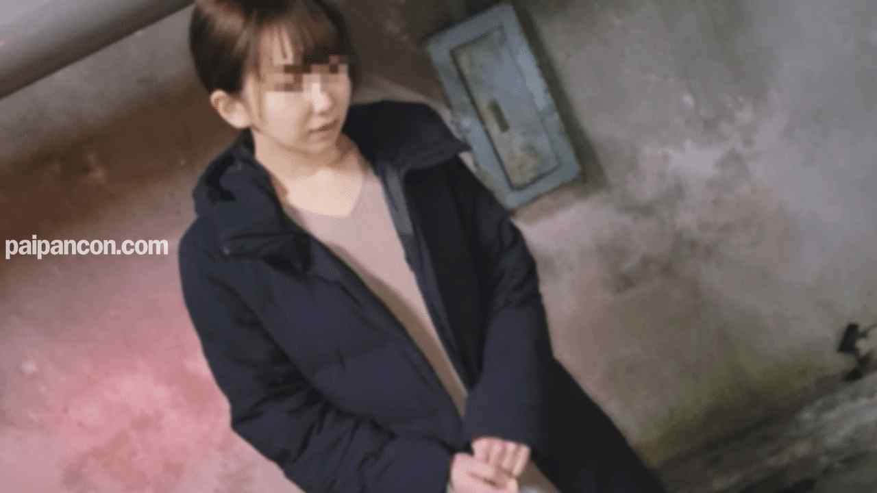 FC2-PPV-4399578 - ※期間限定1480pt【個人】コンビニ帰りのアイドル顔人妻を再確.保。安産型美尻を屋外で露出させて車内フェラで滞納制.裁。自宅まで押し入り夫婦のベッドで「気持ち良いです」と言わせて強.制中出し。 thumbnail_1.jpg