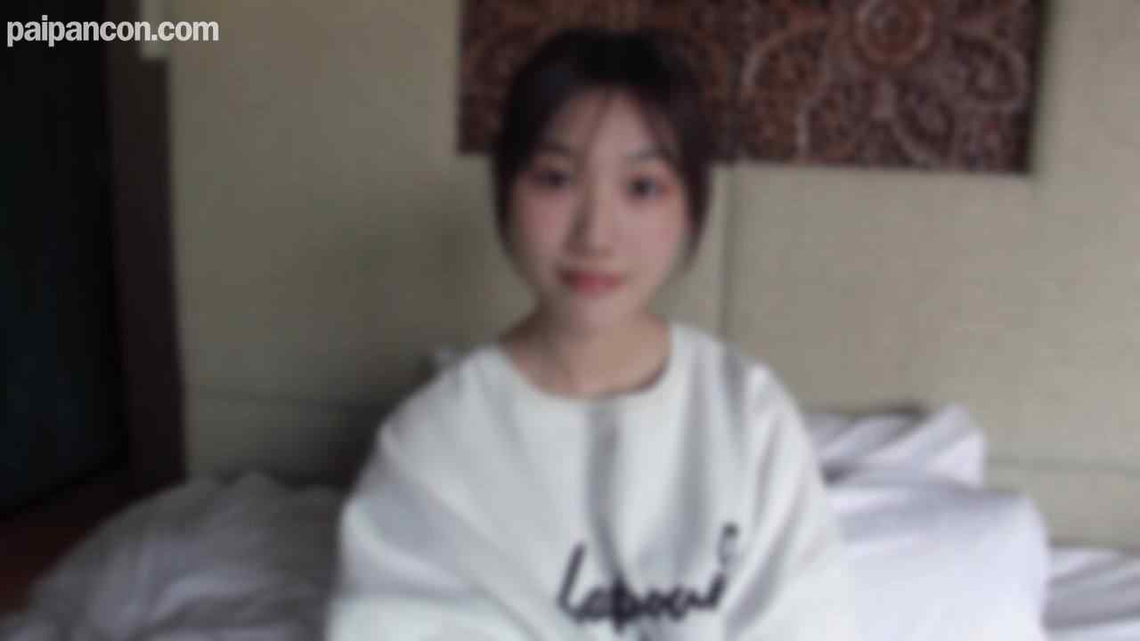 FC2-PPV-4400670 - Dカップ美乳で美尻の20歳保育士さんとオトナの性教育♥ふっくら気持ち良いパイパン名器に生挿入♥レビュー特典:フェラ抜き thumbnail_1.jpg