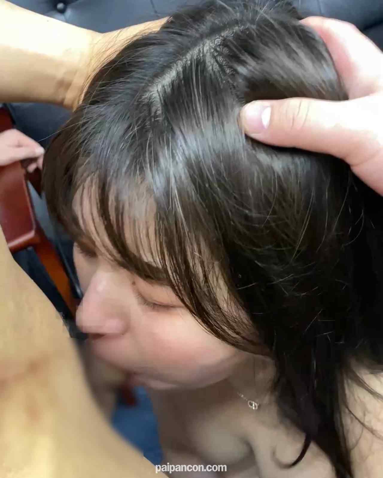 FC2-PPV-4493895 - 【顔出し＆レビュー特典有２本詰め】面接に来た２０歳の**女子〇生に本番講習＆再講習の２本ハメ撮り中出し thumbnail_5.jpg