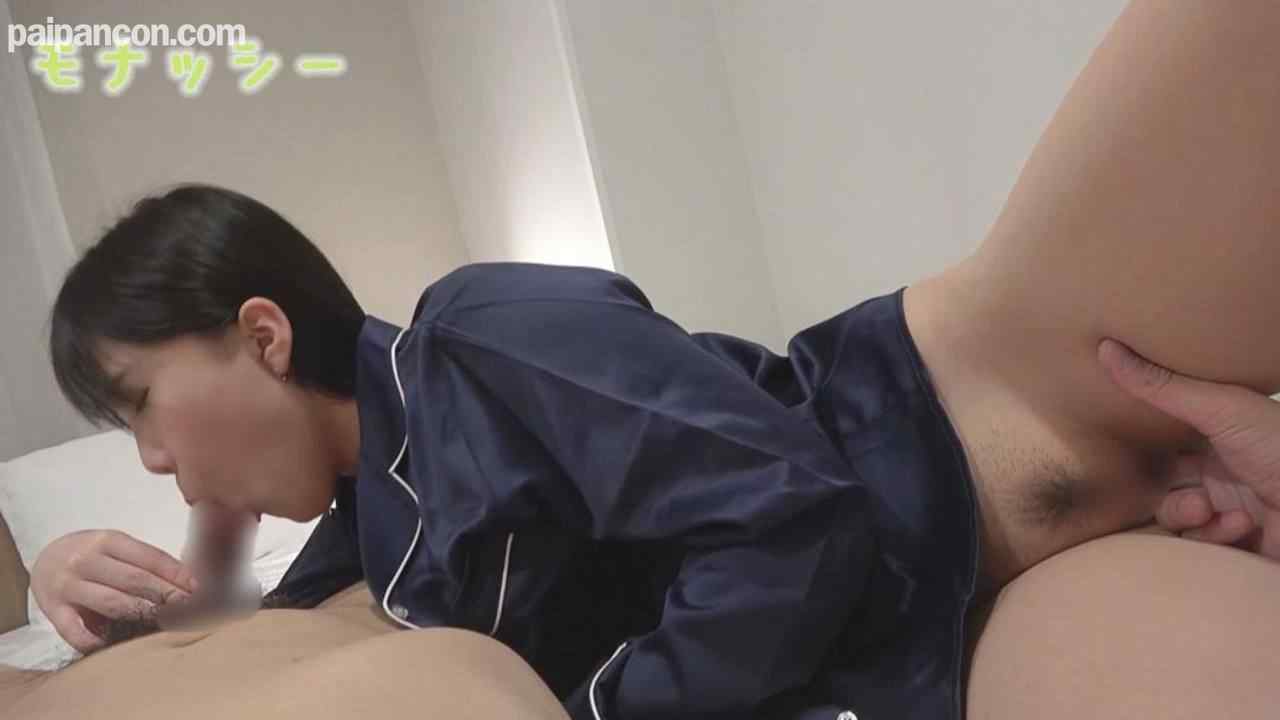 FC2-PPV-4498287 - 【パジャマ★モナシ】パジャマdeおじゃま♥大人っぽく見える心美ちゃん（18）♥色白Fカップの美乳をもみくちゃに♥素人美女のリアルな反応♥可愛くてすぐイキそうになりました♥ thumbnail_4.jpg