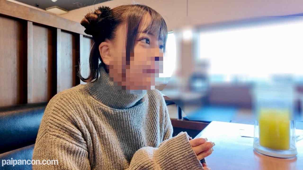 FC2-PPV-4566618 - 【11/25まで特別価格】舐めるのが大好きな超絶可愛い大学生は奇跡のJカップ。 thumbnail_0.jpg