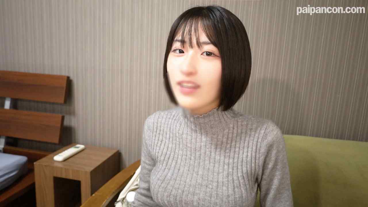 FC2-PPV-4574068 - 6日まで1090pt!!　初撮り※21歳美人大学生　顔に見合わず下の毛多め「Netflixうちで見る？」お小遣いに釣られて巨根にオカされる thumbnail_1.jpg