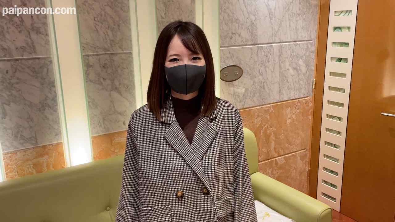 FC2-PPV-4577063 - エロス溢れる美魔女33歳。プライド高き女にひたすらしゃぶらせて〆の大量顔射で心をへし折る。 thumbnail_1.jpg