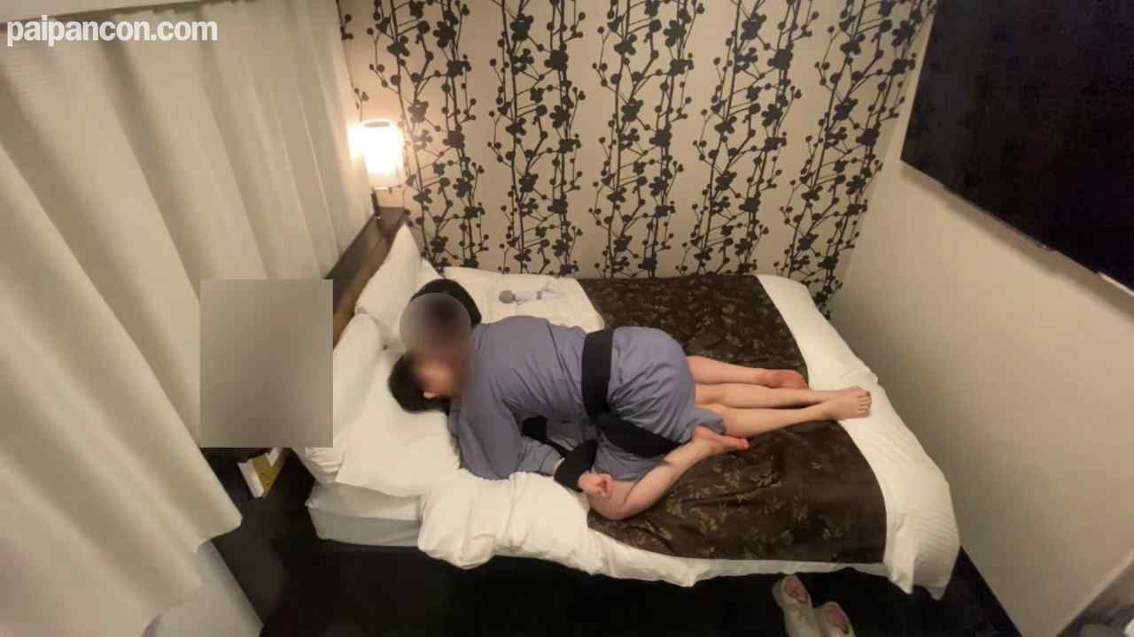 FC2-PPV-4577237 - 18歳長〇ねる似の彼氏持ち美人の初体験。はじめてのおち〇ぽにドキドキ！おじさんに開発されちゃう【２/４話】【個人撮影】No.81 thumbnail_1.jpg