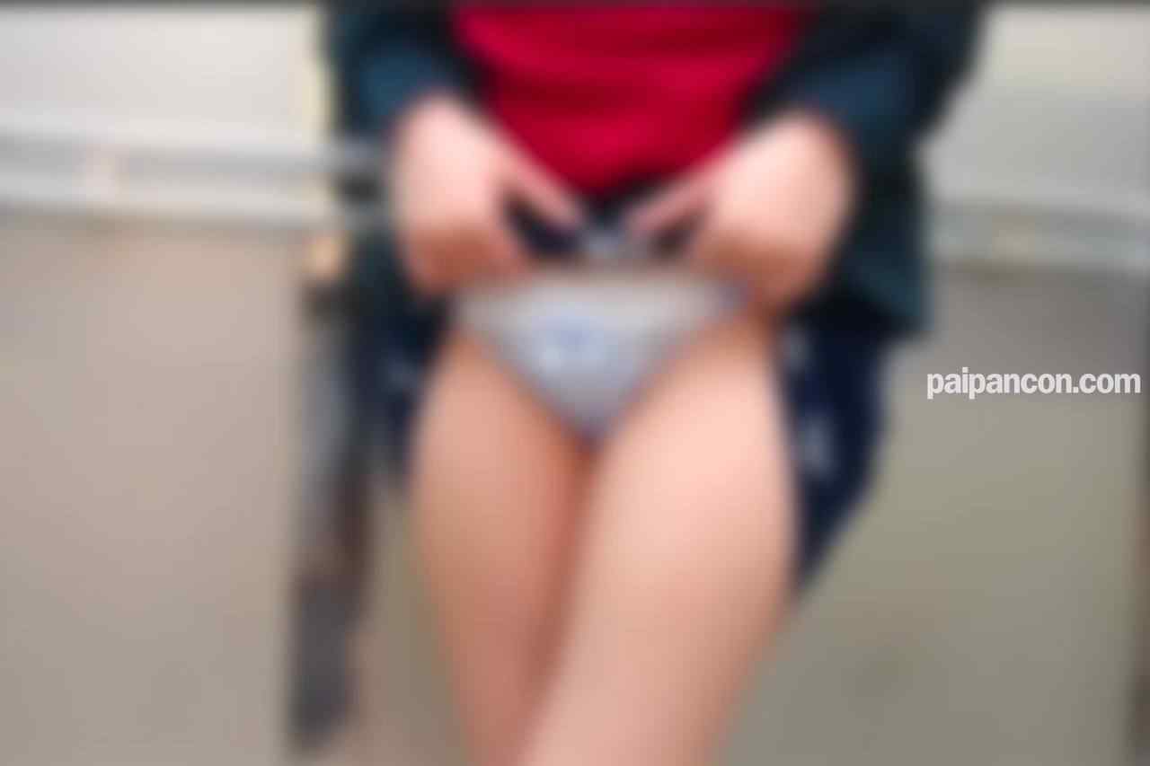 FC2-PPV-4586607 - ・最強美人人妻の限界ギリギリ街中露出 thumbnail_1.jpg