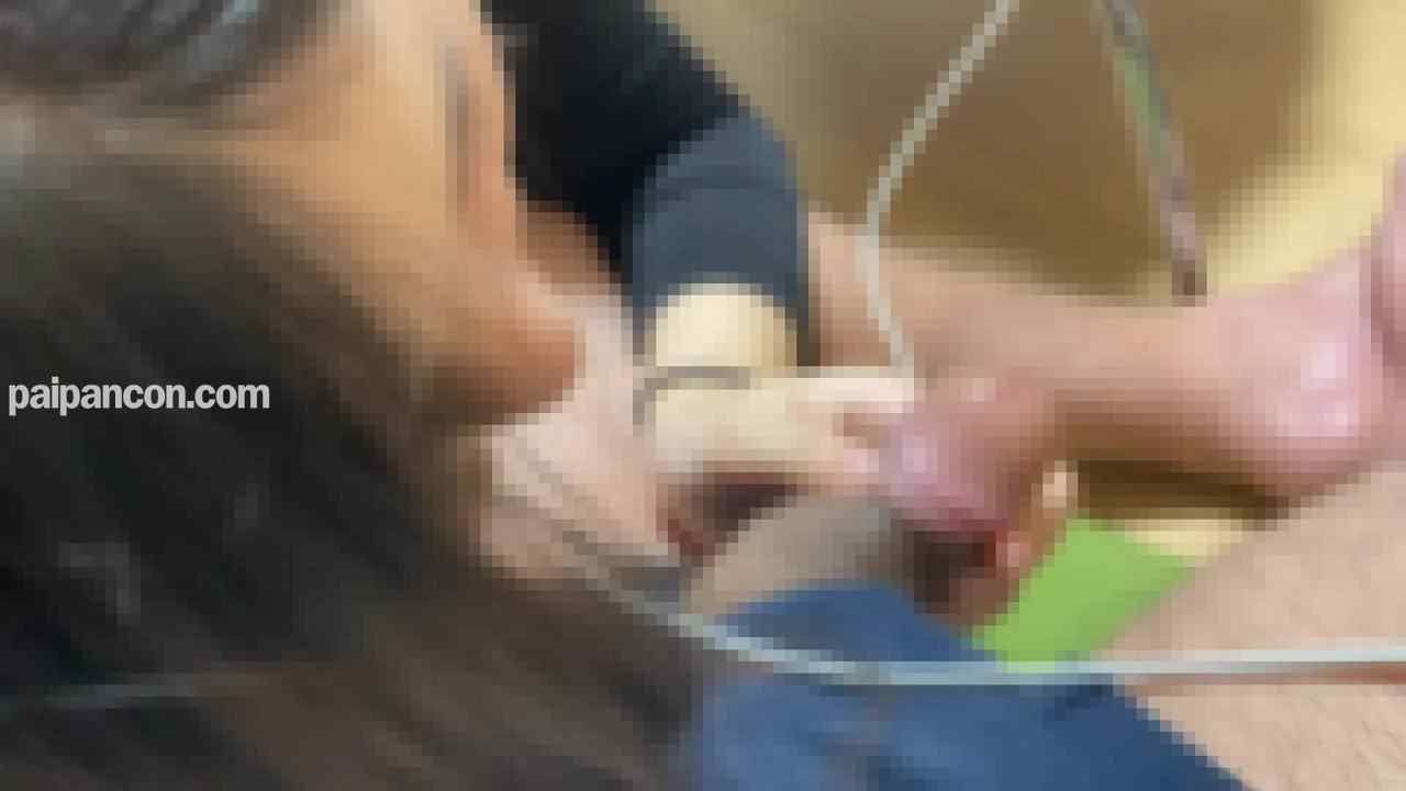 FC2-PPV-4593283 - 息〇の彼女を貸し出し３P　最後は中に出されてました( ；∀；)　おまけに元カノの方の中出し動画とマッサージの人妻入れてます。 thumbnail_5.jpg